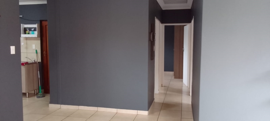 3 Bedroom Property for Sale in Waterkloof Hill Estate North West